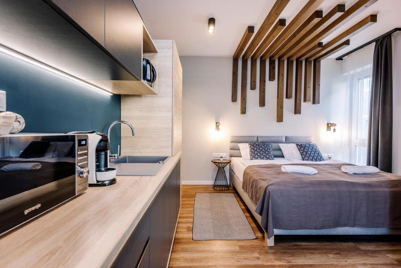 Amade Apartmanok 2 Győr Exterior foto