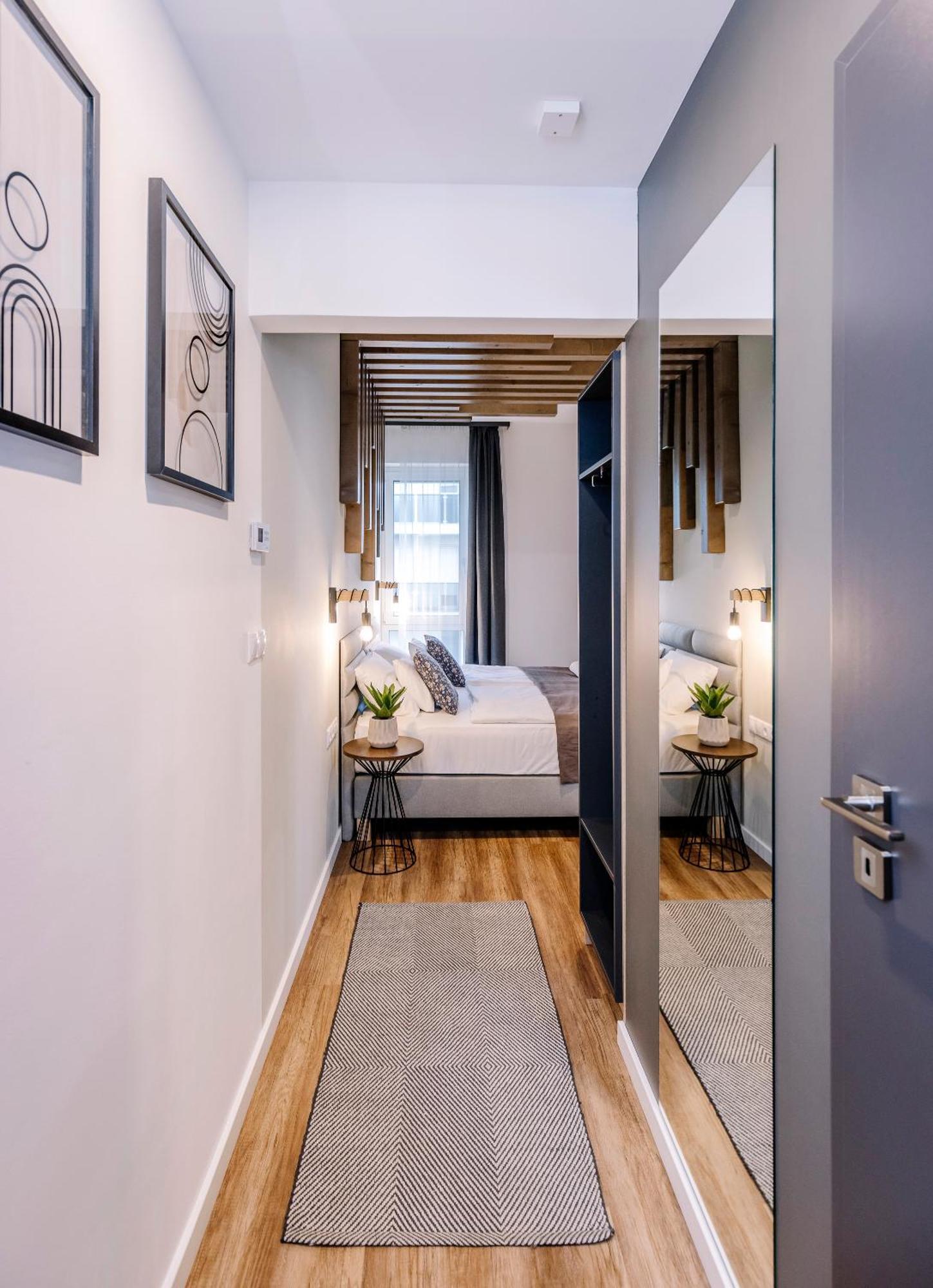 Amade Apartmanok 2 Győr Zimmer foto
